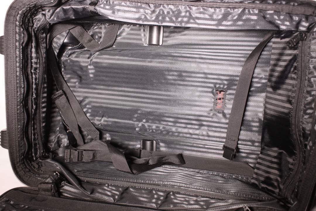 TUMI トゥミ キャリーケース 2輪 2279D3 機内持込み 黒 拡張可 - メルカリ