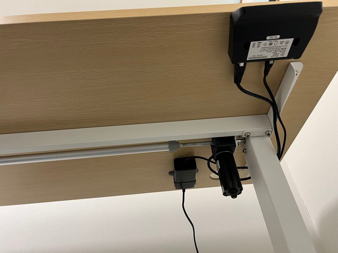 Maidesite s1 basic 昇降デスク