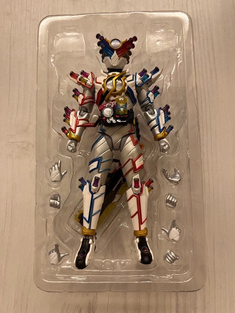 S.H.Figuarts 仮面ライダービルド ジーニアスフォーム