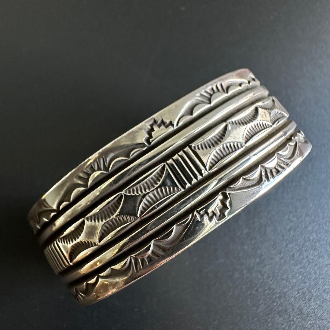 Navajo Bruce Morgan Sterling バングル　2.1cm幅