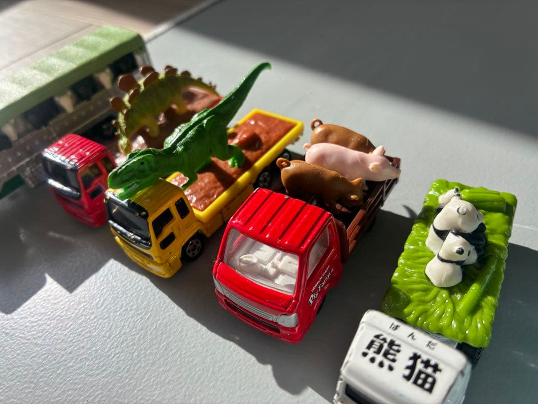 トミカ　全130台(限定モデルあり)