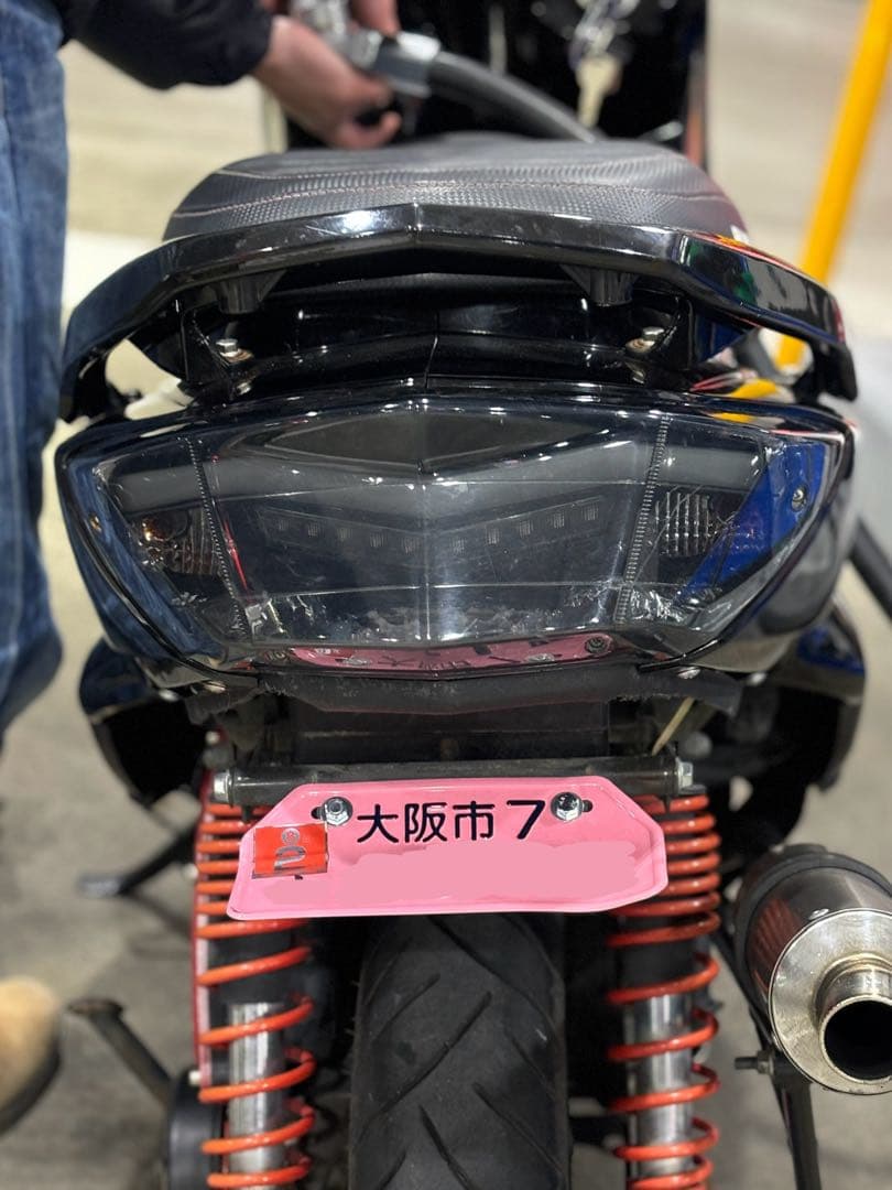 シグナス2型 4型埋め込みテールランプ 2型テール交換で値下げ - メルカリ