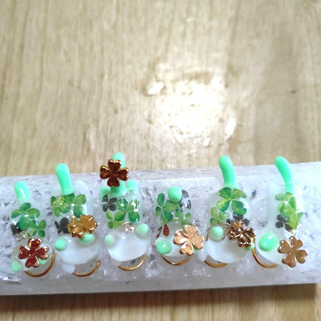 クマの爪 熊の爪 ペンダントトップ ヒグマの爪 マクラメ ペンダント