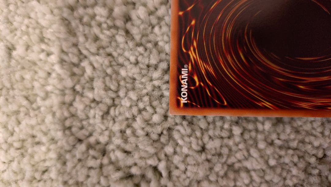 【遊戯王】閃刀姫-レイ 25th クオシク イラスト違い