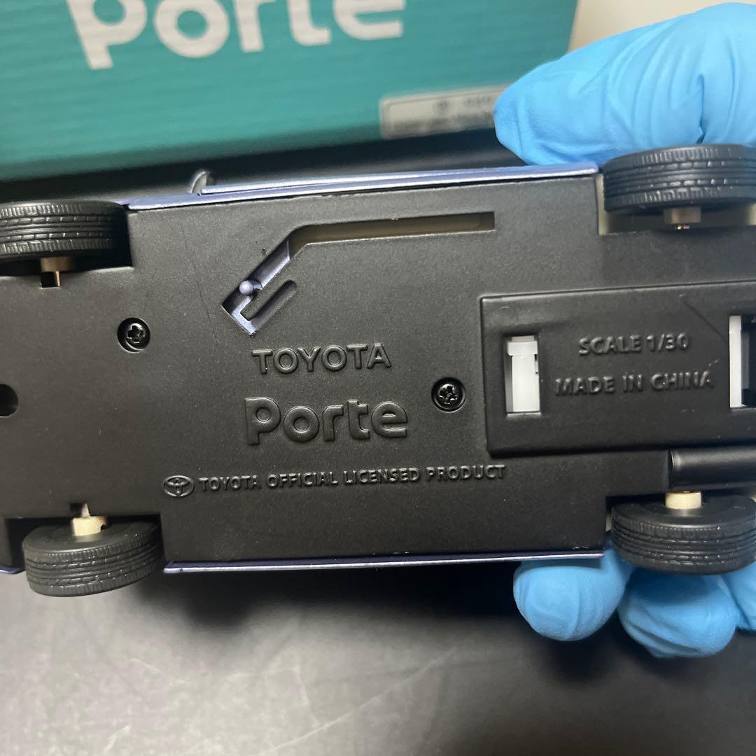 非売品　トヨタ　ポルテ　カラーサンプル ラベンダー　マイカ　メタリック