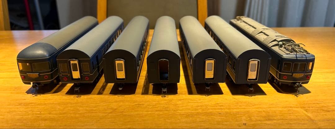 【金属製：内装付】KATSUMI HOゲージ鉄道模型20系ブルートレイン7両組