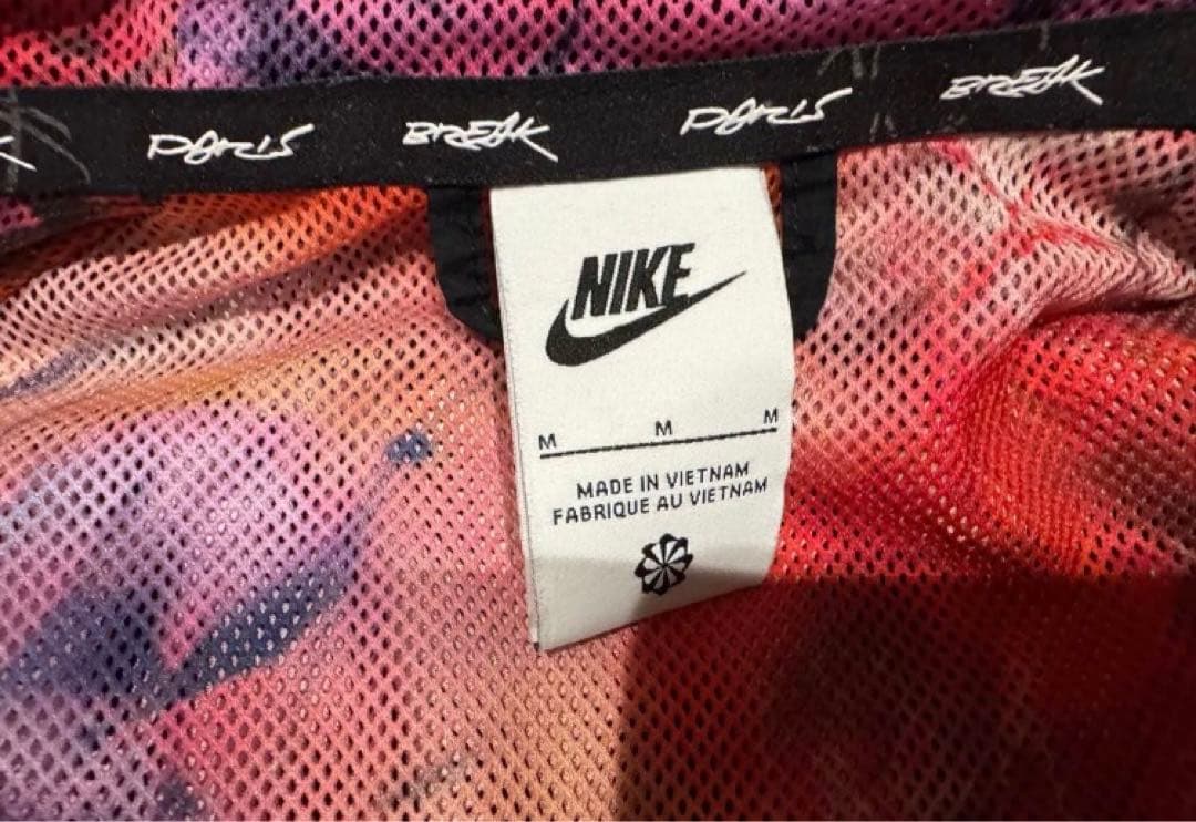 【希少】NIKE×FUTURA ウィンドランナー　ジャケット　Mサイズ