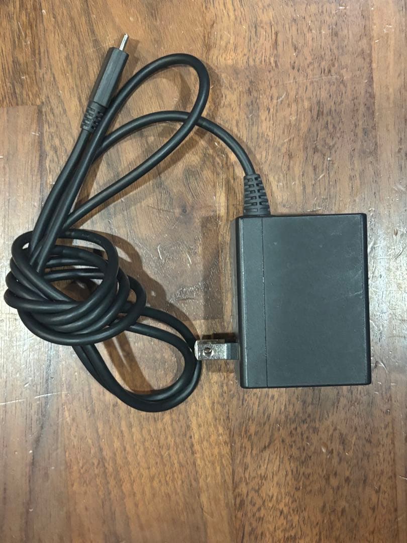 バッテリー強化版　Switch 付属品多数有り 128GB・ケース付き　状態良好