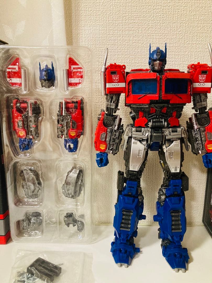 トランスフォーマー　MPM-12 オプティマスプライム+アップグレードキット