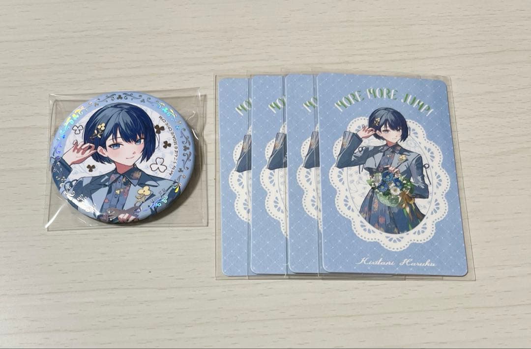 プロセカ 4thAnniversary感謝祭 オーロラ箔押し缶バッジ 桐谷遥 - メルカリ