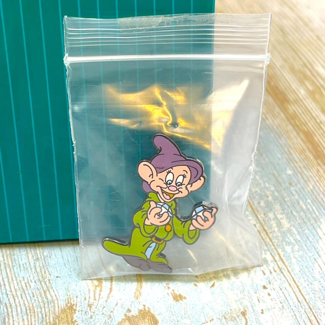 レア★WDCC 白雪姫 七人の小人  White ドーピー y