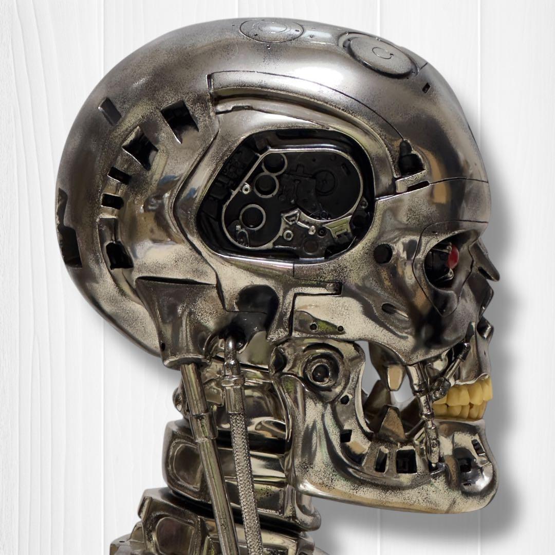 【11月16日まで】T-800 ENDSKULL PROP REPLICA