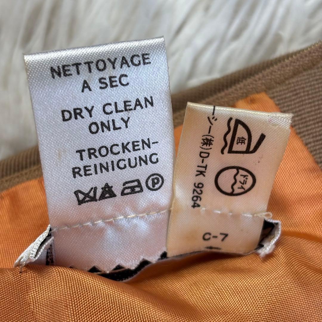 CELINE スカート トリオンフ 金ボタン ロゴ チェーン プリーツ