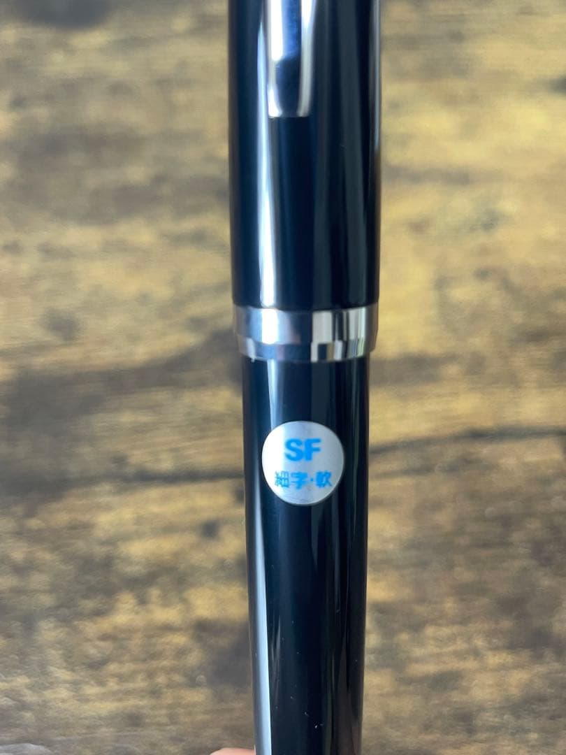 新品未使用 金属軸 エラボー SFニブ ブラック パイロッ