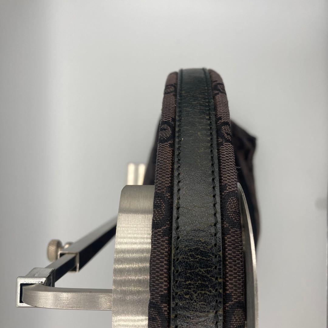 GUCCI グッチ　ワンショルダーバッグ　GGキャンバス　ハンドバッグ　黒