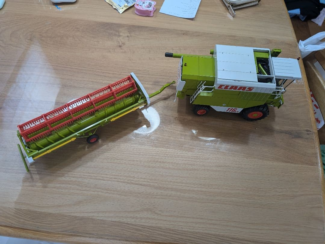 wiking1/32 claas COMMANOOR 箱痛み