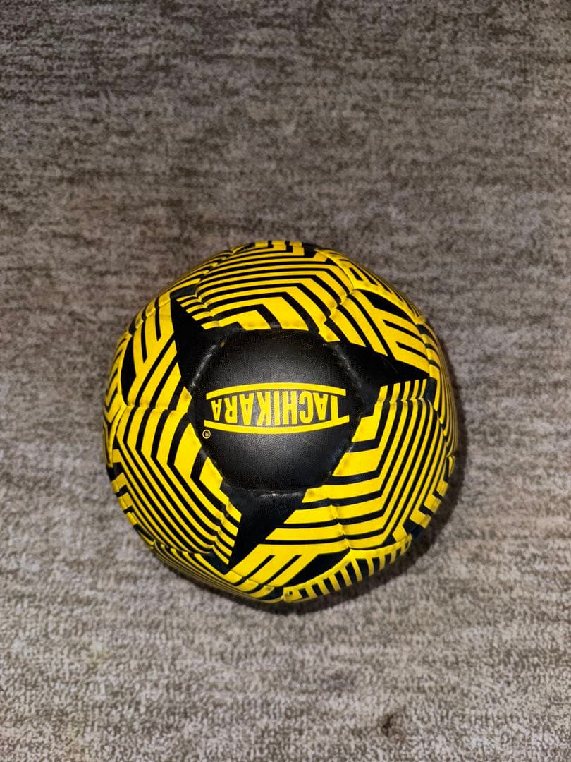 TACHIKARA サッカーボール 黒/黄
