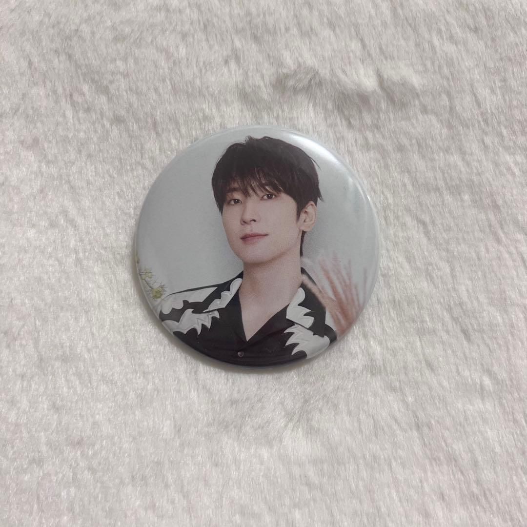 seventeen ウォヌ 缶バッジ CAFE 2024 - メルカリ