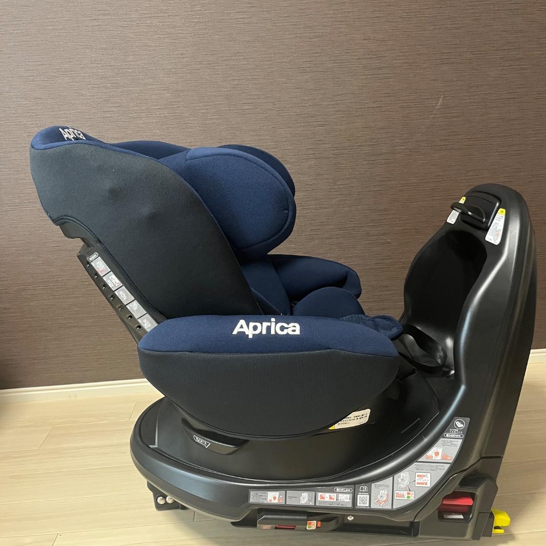 極美品 ISOFIX Aprica ディアターンプラス チャイルドシート