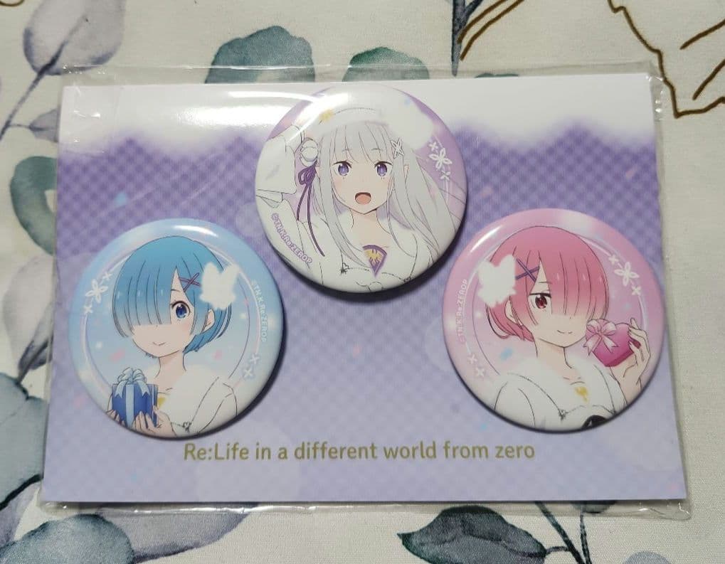 リゼロ エミリアの誕生日生活2019ver. 缶バッジ3種セット