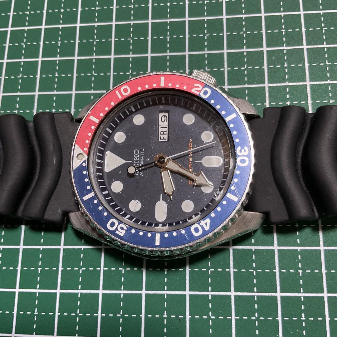 SEIKO 腕時計 SKX009 ダイバー200m 自動巻き