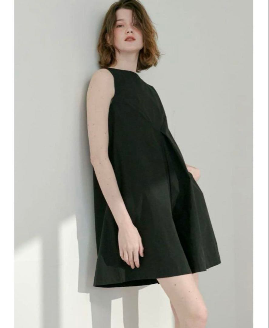 URBANRESEARCH　ラッシュガード　スイムオールインワン　未使用タグ付き