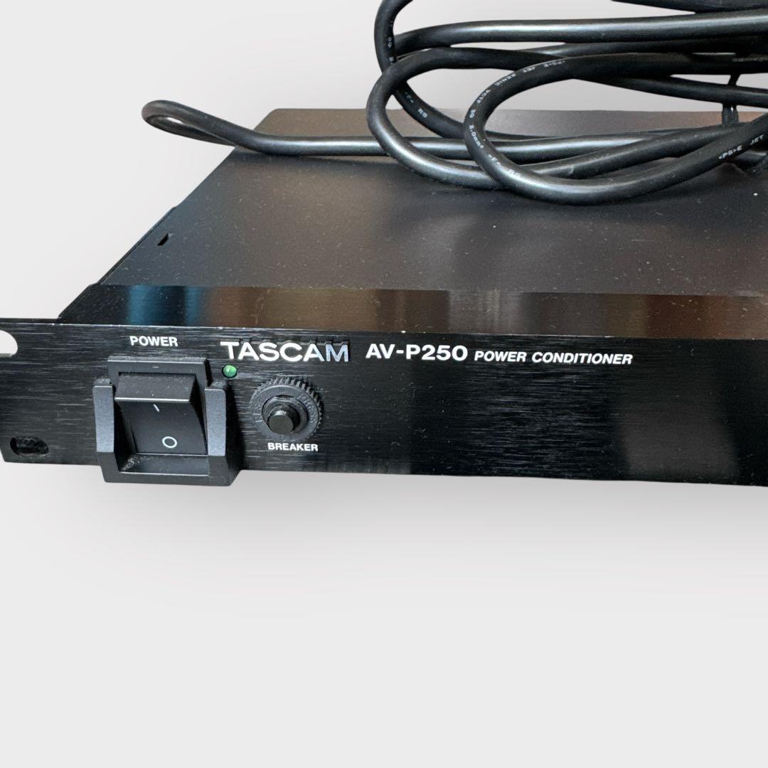 TASCAM AV-P250　パワーディストリビューター