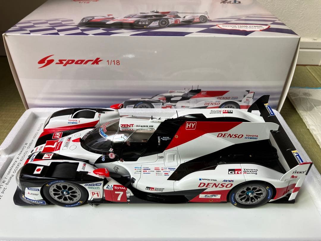 1/18スパーク Spark トヨタ TS050 ルマン 24H 2019