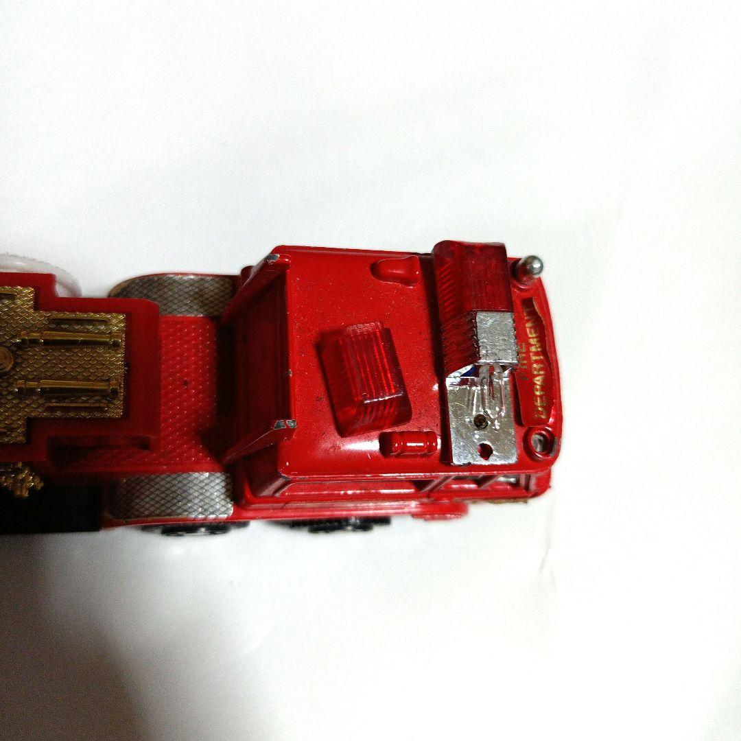 ヨネザワ　ふそう消防車