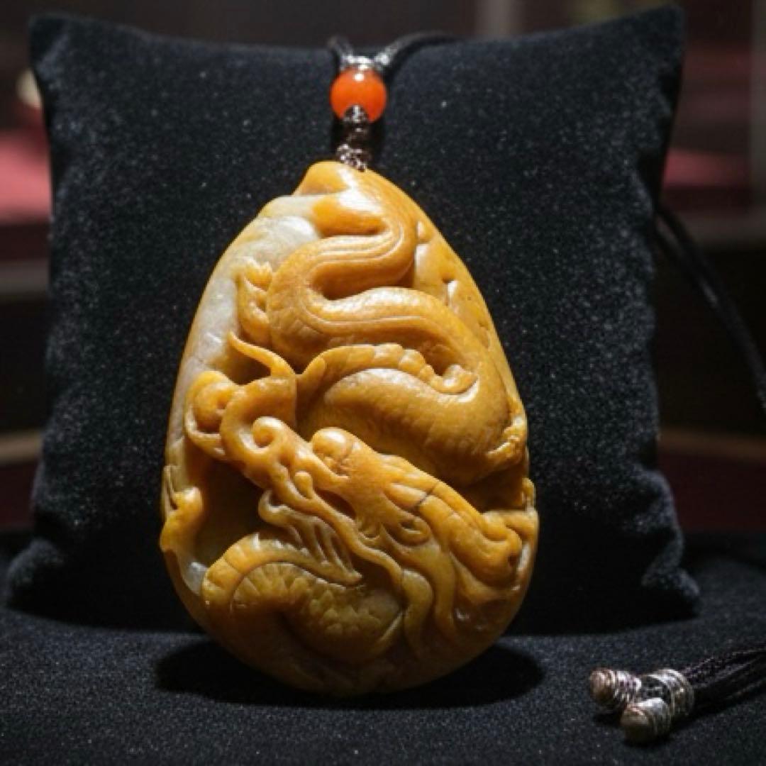 ビルマ産最高峰ハイグレード定価8万 鑑定済み黄翡翠 ジェイド昇龍