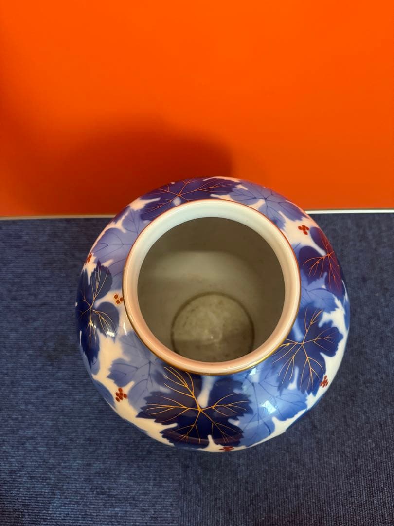 2002 深川製磁 葡萄瑠璃 花瓶 金彩