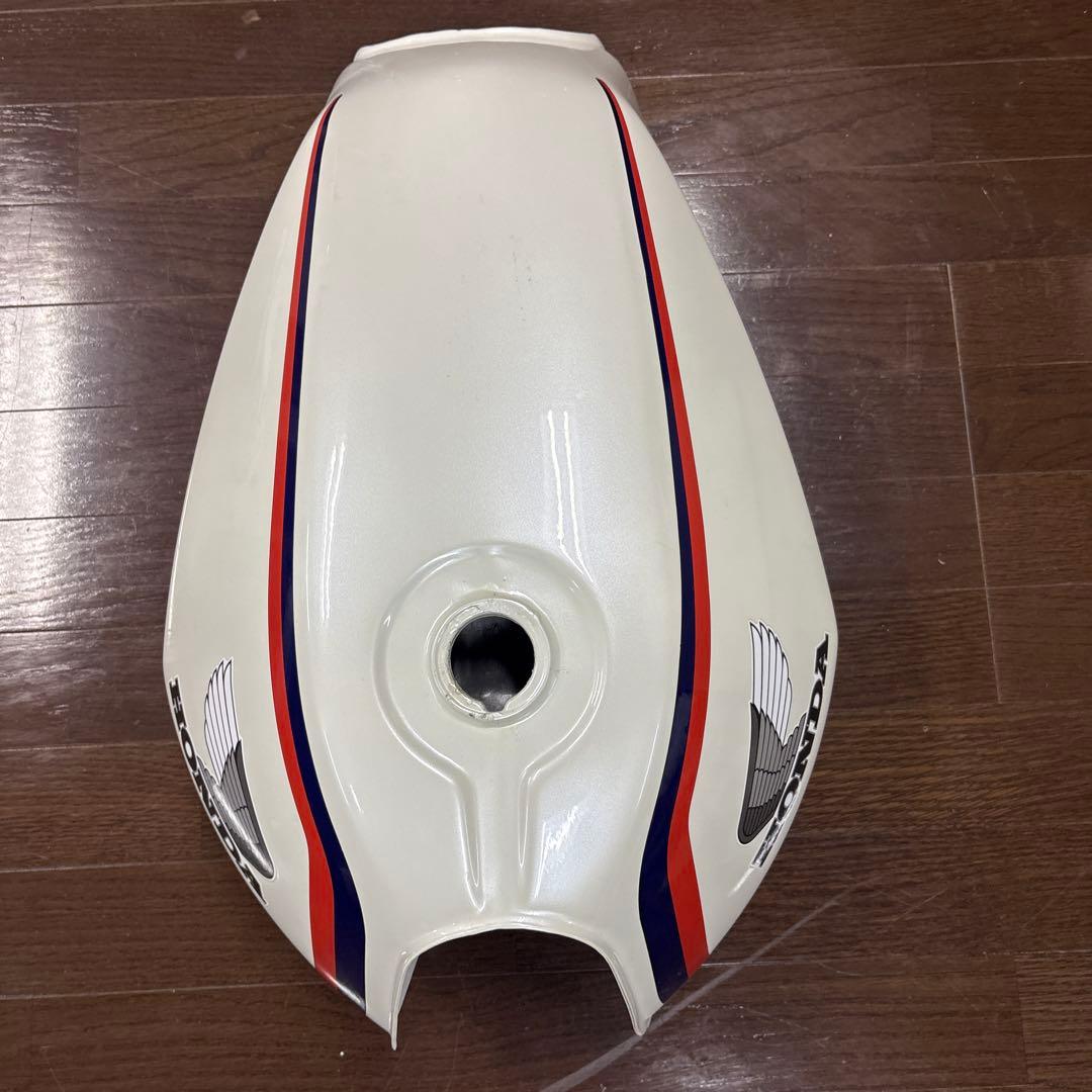 CBX400F 純正外装セット 赤黒二型カラー 純正タンク CBX400F用 復刻