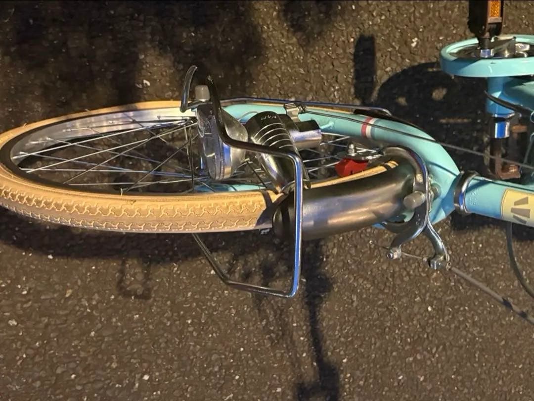 美品】レトロデザイン子供用自転車 20インチ Café Croissant