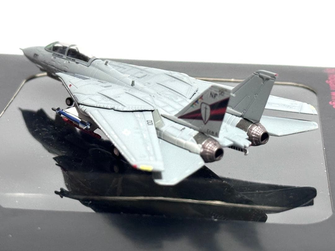 hogan 1/200 F-14A VF-154 ブラックナイツ CV-62 - メルカリ