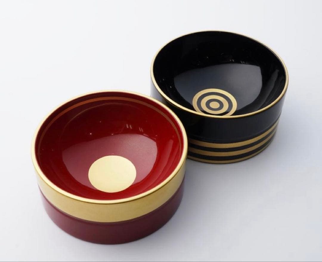 京都　漆器の井助　isuke SAKASATSUKI KASA & ARIAKE