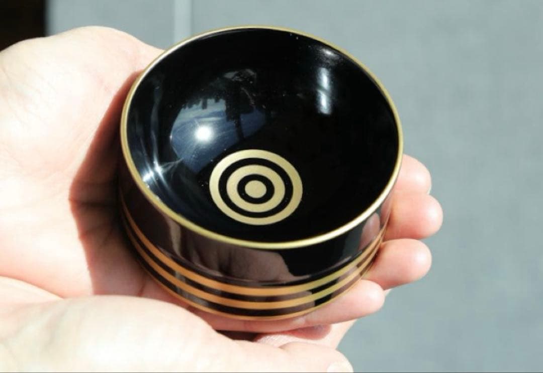 京都　漆器の井助　isuke SAKASATSUKI KASA & ARIAKE