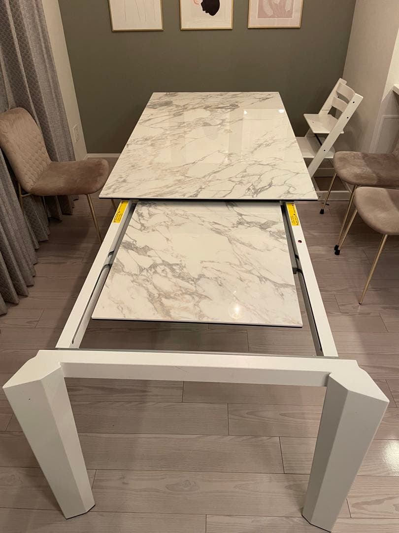 カリガリス ダイニングテーブル DELTA 伸縮テーブル ホワイトマーブル