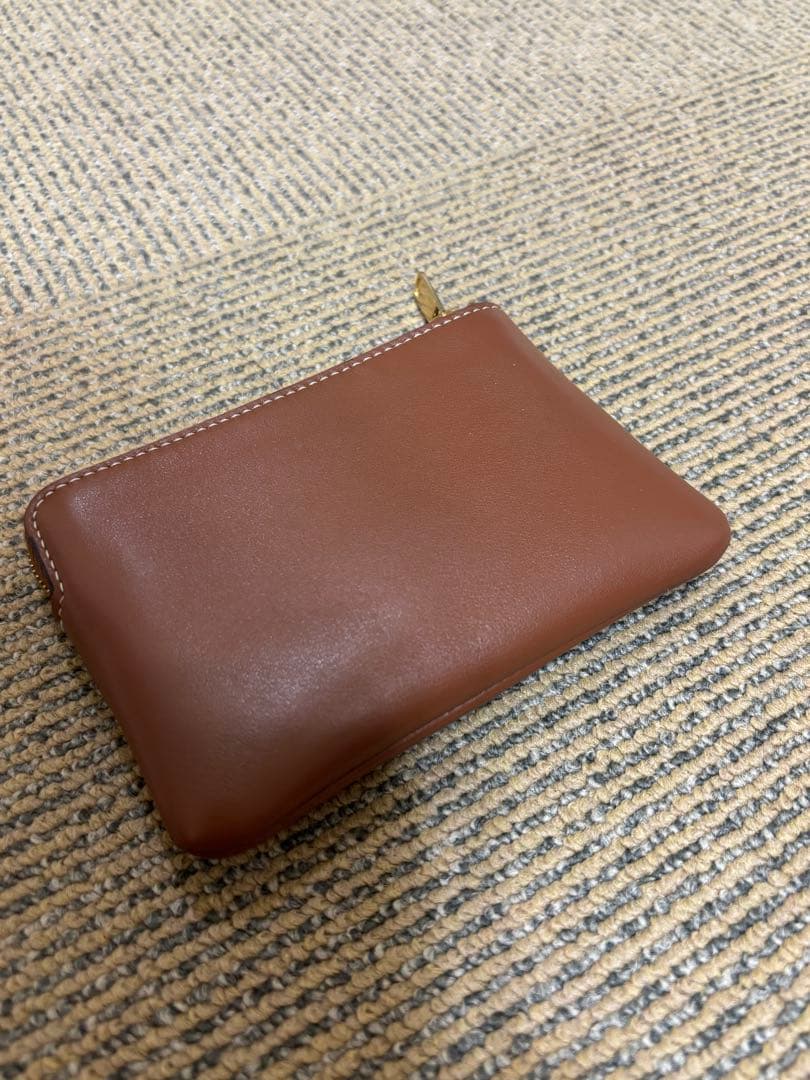 CELINE(セリーヌ) キュイルトリオンフ ケース バッグチャーム