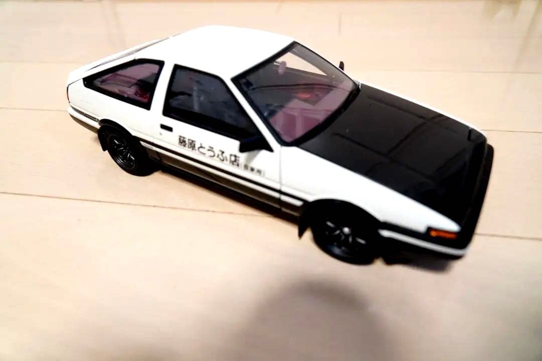 オートアート AE86 1/18 頭文字D プロジェクトD