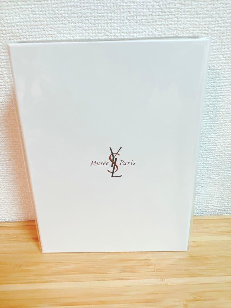 会場限定 レア イヴ・サンローラン展 ポストカード コンプリートボックス