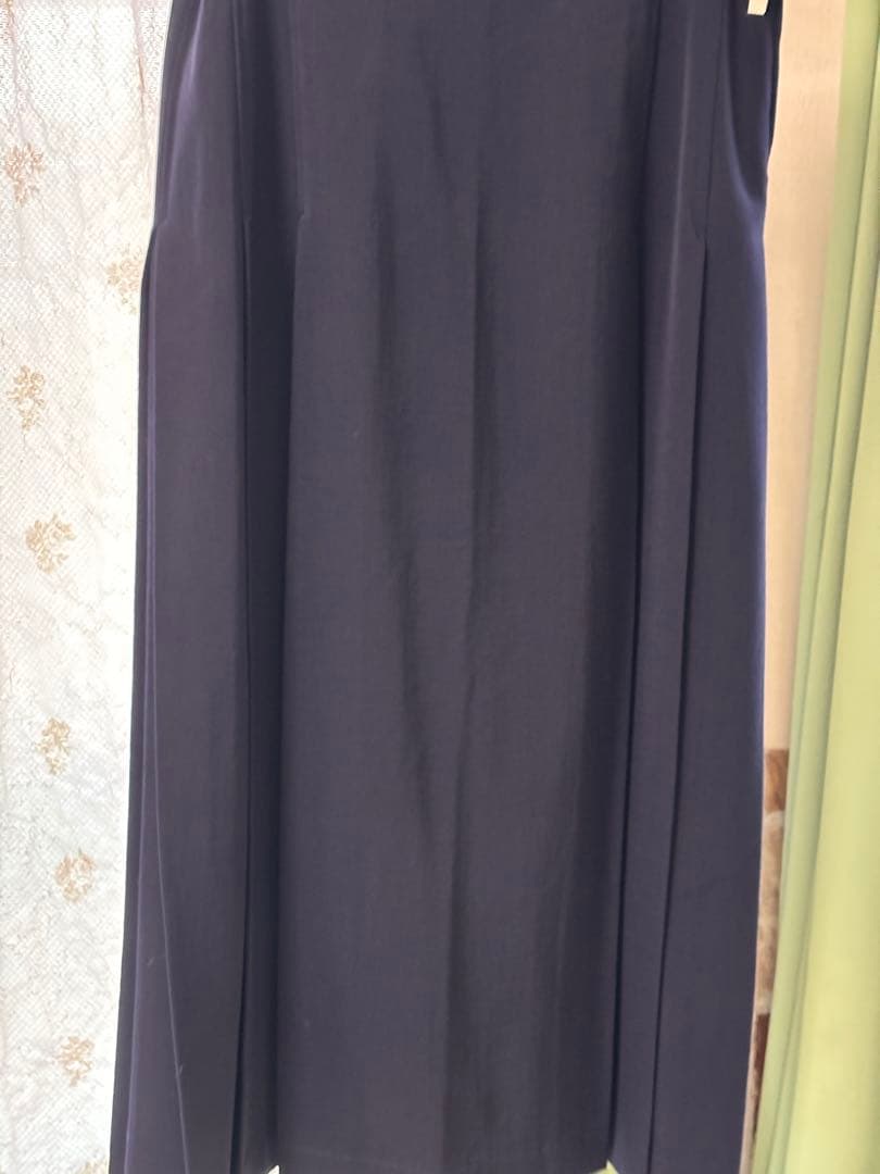 COMME des ネイビー プリーツスカート ベルト付きロング丈