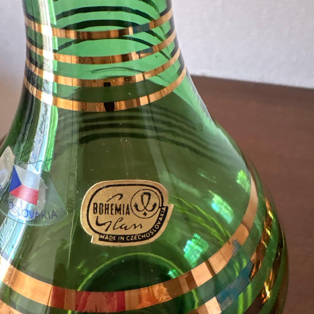 BOHEMIA 緑色デキャンタとグラスセット - メルカリ