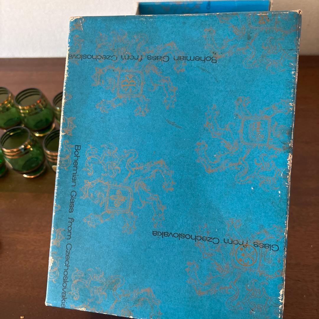 BOHEMIA 緑色デキャンタとグラスセット - メルカリ