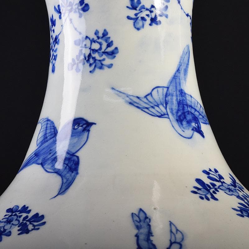 瀬戸焼　古瀬戸　染付　牡丹文　花口大瓶　唐木台・時代箱付　G　R8765B