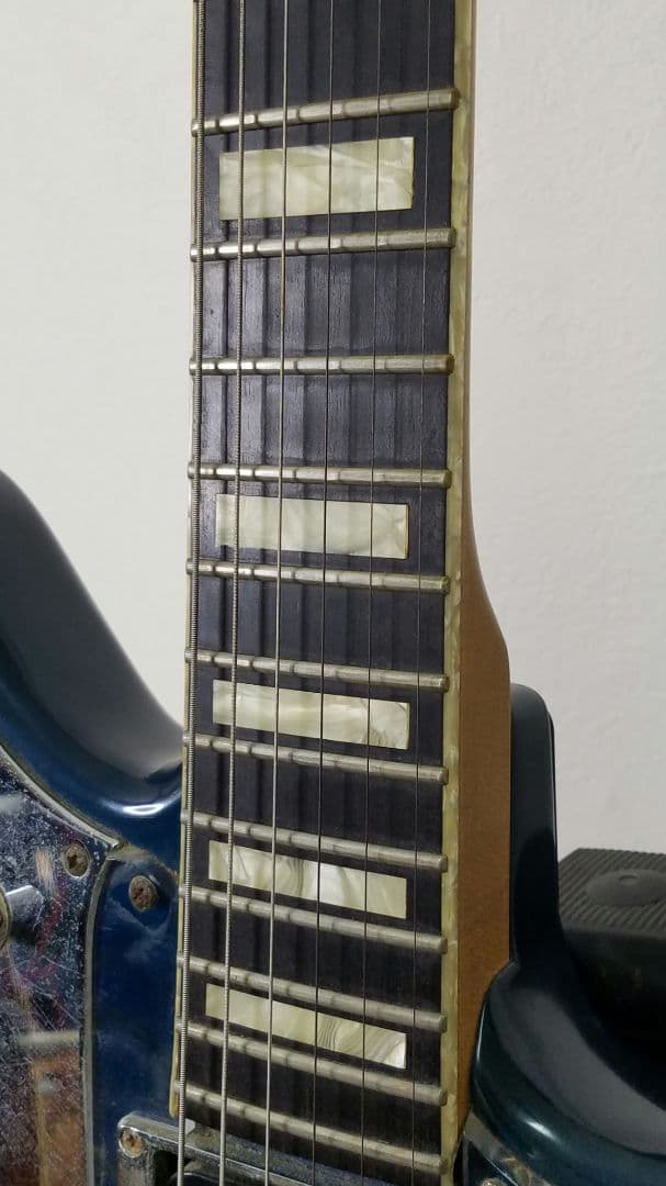 Bacchus SURF HANDMADE ジャガーシェイプ エレキギター