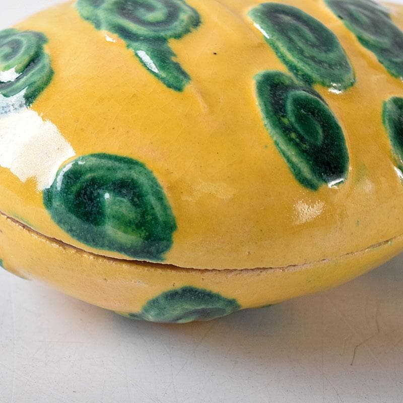 茶道具 松阪萬古焼 松古窯 佐久間芳丘作 色絵 干支 巳香合 共箱 V 8209