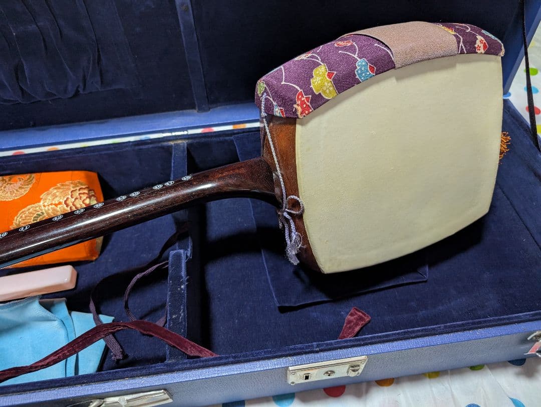 ☆Tetsu☆三味線本体とハードケースセット(やぶれなし)