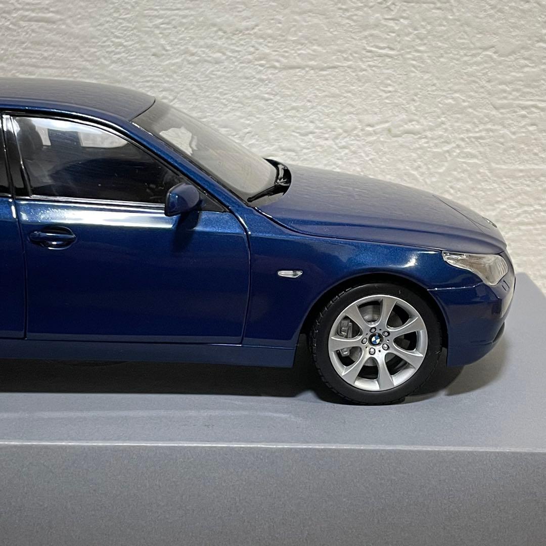 京商 1/18 BMW 5シリーズ （ER） ブルー