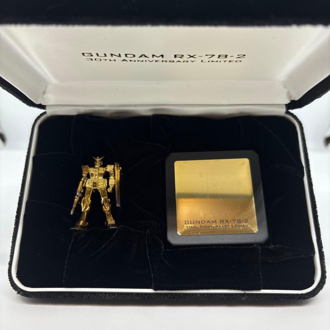 レア】 純金ガンダム セブン 非売品 - メルカリ