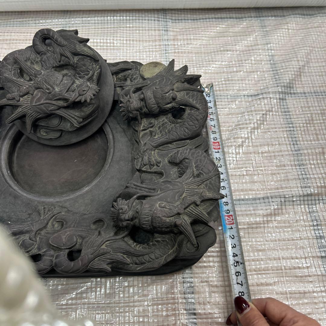 蔵出し　骨董　龍手彫り硯　水岩石如神　蔵之房珍